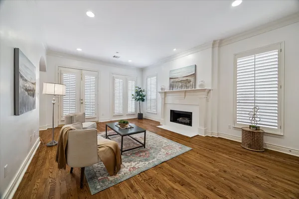 $539,900 | 1917 Woodbury Street, Houston, TX 77030