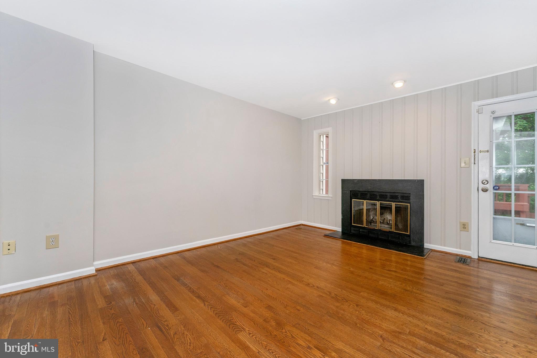 10925 Brewer House Road Rockville, MD 20852 - Photo 21 of 51