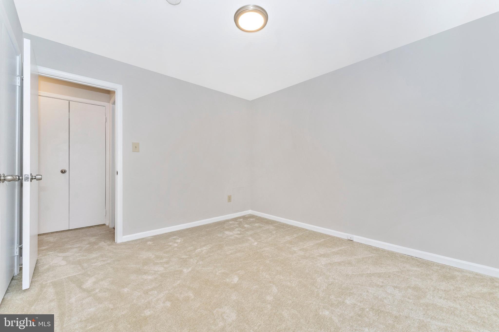 10925 Brewer House Road Rockville, MD 20852 - Photo 34 of 51