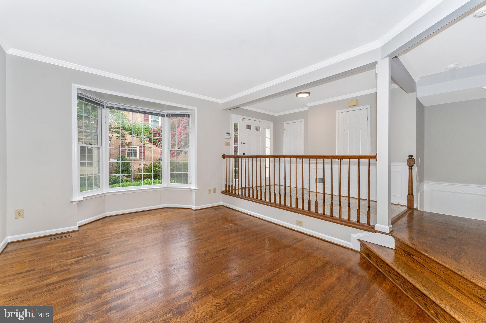 10925 Brewer House Road Rockville, MD 20852 - Photo 9 of 51