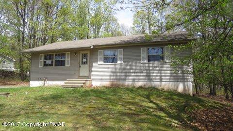 1073 State Road Effort, PA 18330 - Photo 3 of 10 a backyard of a house with table and chairs