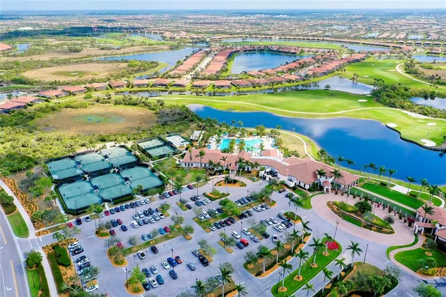 $5,000 | 10063 Crooked Creek Drive, Unit 202, Venice, FL 34293