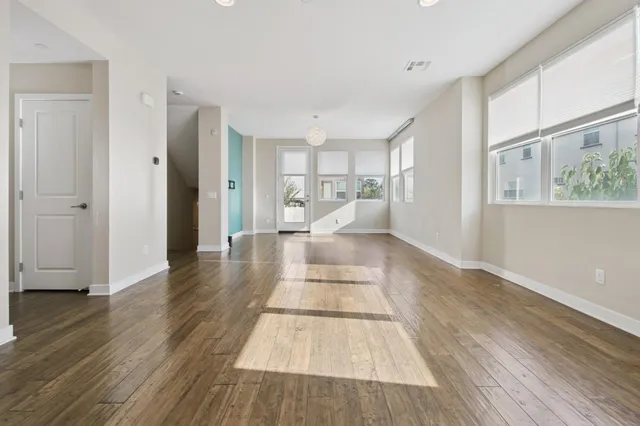 $4,550 | 9212 Joshua Way, Downey, CA 90240