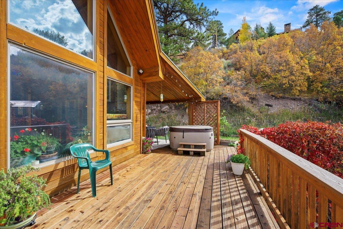 87 Which Way Ridgway, CO 81432 - Photo 17 of 45 a balcony with furniture and a potted plant
