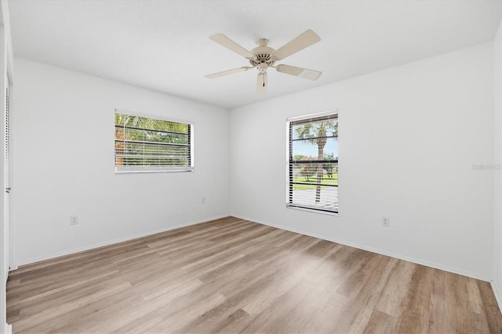 335 3 Lakes Lane, Unit B Venice, FL 34285 - Photo 11 of 38