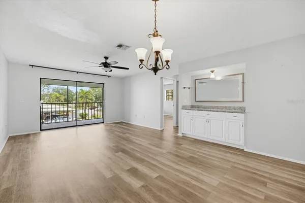 $199,990 | 335 3 Lakes Lane, Unit B, Venice, FL 34285