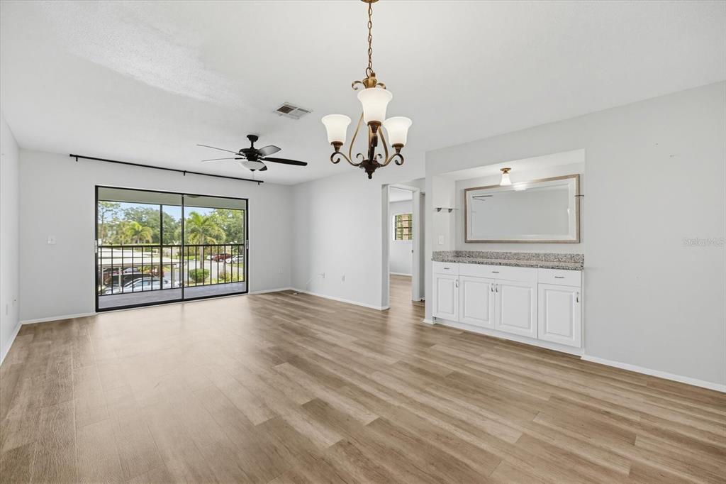 335 3 Lakes Lane, Unit B Venice, FL 34285 - Photo 14 of 38