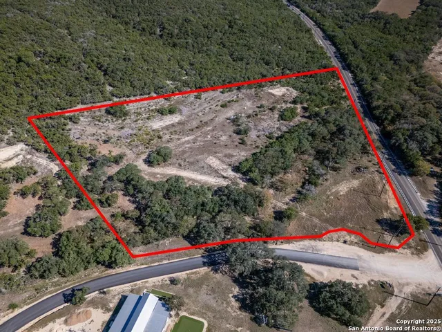 a view of a outdoor space