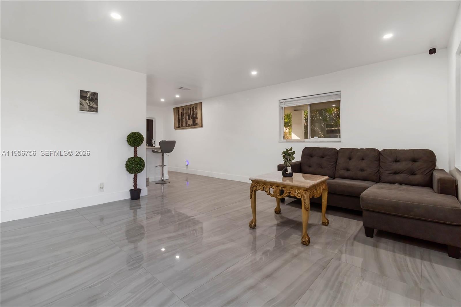 2502 Northwest 48th Street Tamarac, FL 33309 - Photo 19 of 20