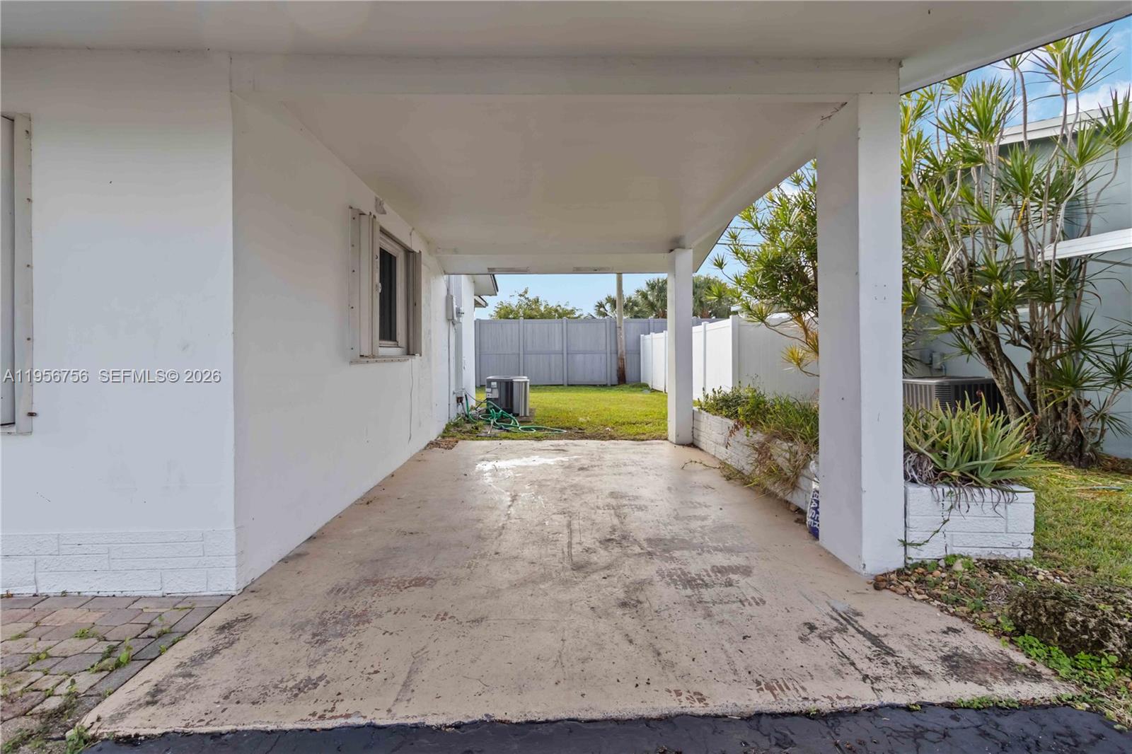 2502 Northwest 48th Street Tamarac, FL 33309 - Photo 4 of 20