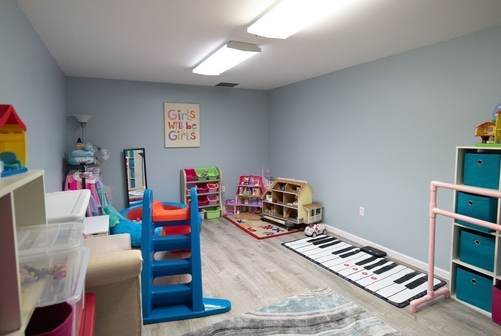 56 Hop Brook Road Amherst, MA 01002 - Photo 36 of 42 Gallery Image 36