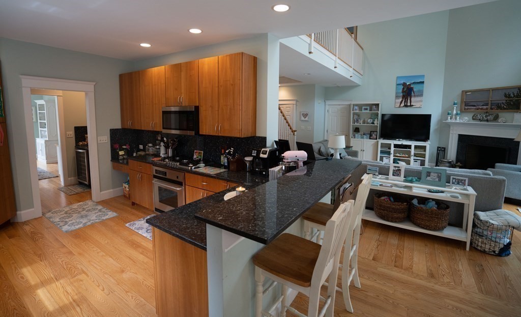 56 Hop Brook Road Amherst, MA 01002 - Photo 9 of 42 Gallery Image 9