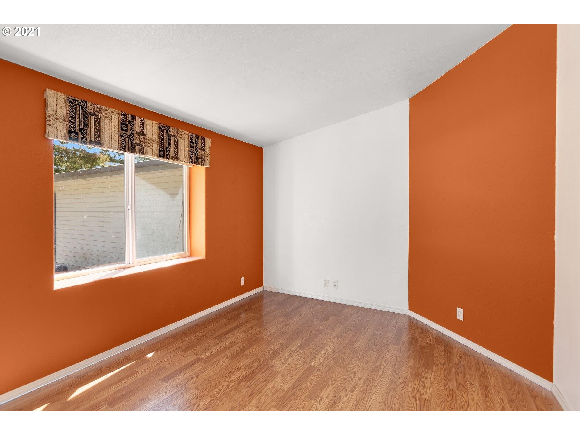 16600 South Kraeft Road Oregon City, OR 97045 - Photo 10 of 32 Gallery Image 10