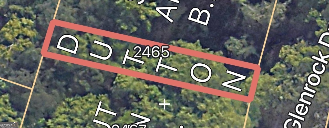 2467 Glenrock Drive Decatur, GA 30032 - Photo 2 of 2 a sign that is on a pole