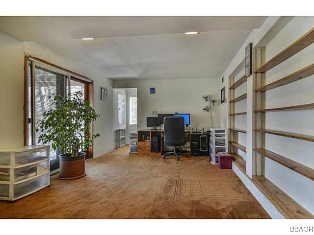 570 Boaz Road Crestline, CA 92325 - Photo 17 of 20 Gallery Image 17