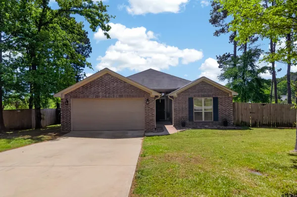 $270,000 | 17171 Mary Martin Drive, Flint, TX 75762