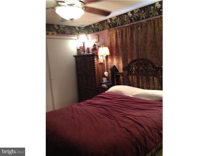 39 Hawthorne Road Sicklerville, NJ 08081 - Photo 8 of 12 Gallery Image 8