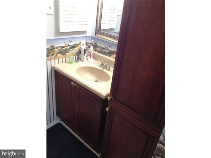39 Hawthorne Road Sicklerville, NJ 08081 - Photo 10 of 12 Gallery Image 10