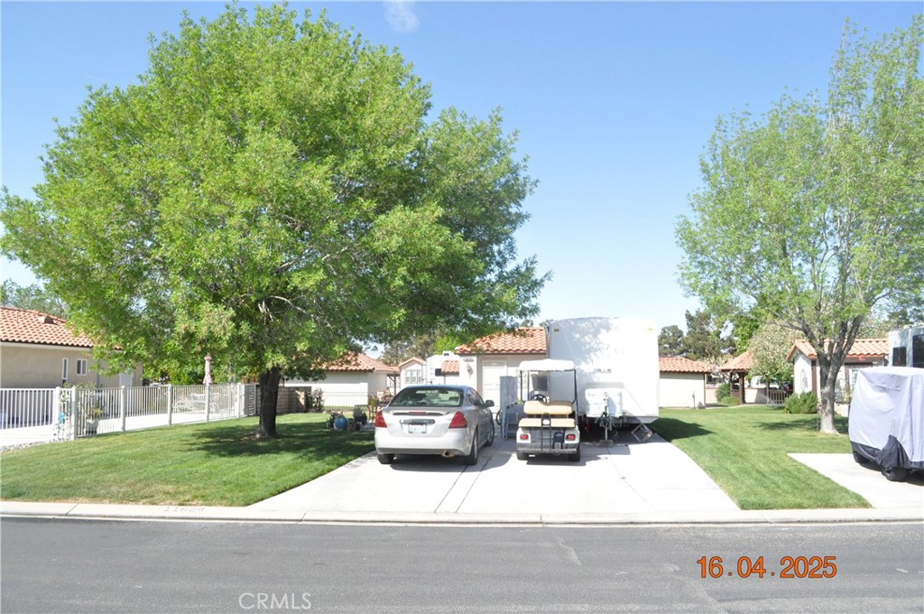 11624 Ridgemark Road Apple Valley, CA 92308 - Photo 8 of 37 Extra Wide Concrete RV, Patio, and Car Parking Slab