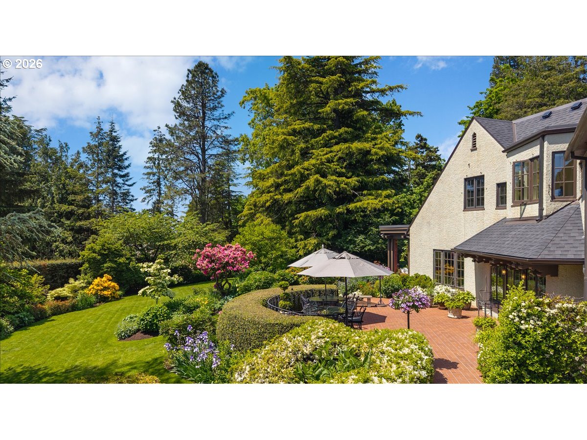 4121 Southwest Arthur Way Portland, OR 97221 - Photo 44 of 48