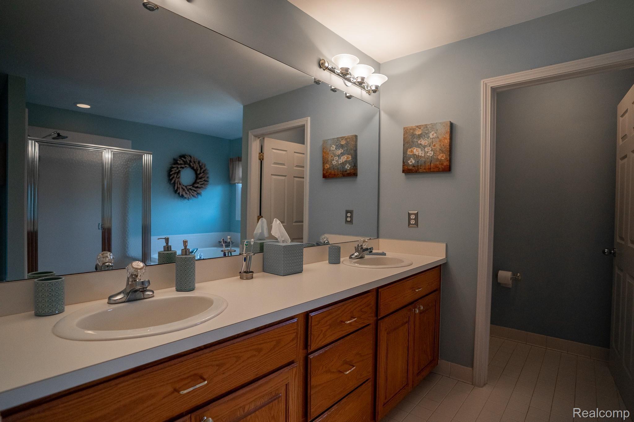 3508 Wyndam Court Rochester, MI 48306 - Photo 20 of 36 Wyndam Court-21.jpg