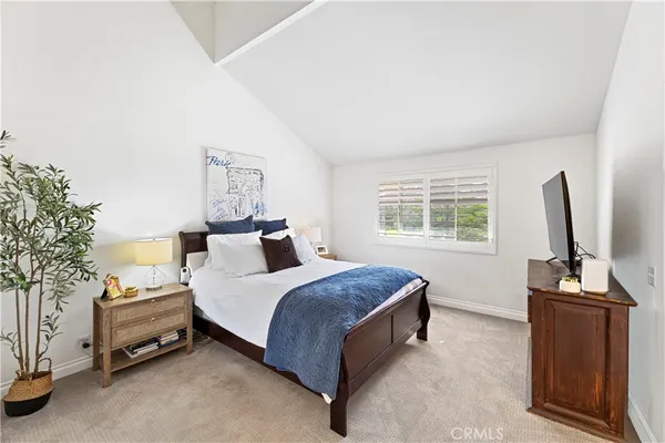 $629,900 | 24392 Acaso, Unit 8, Laguna Hills, CA 92656