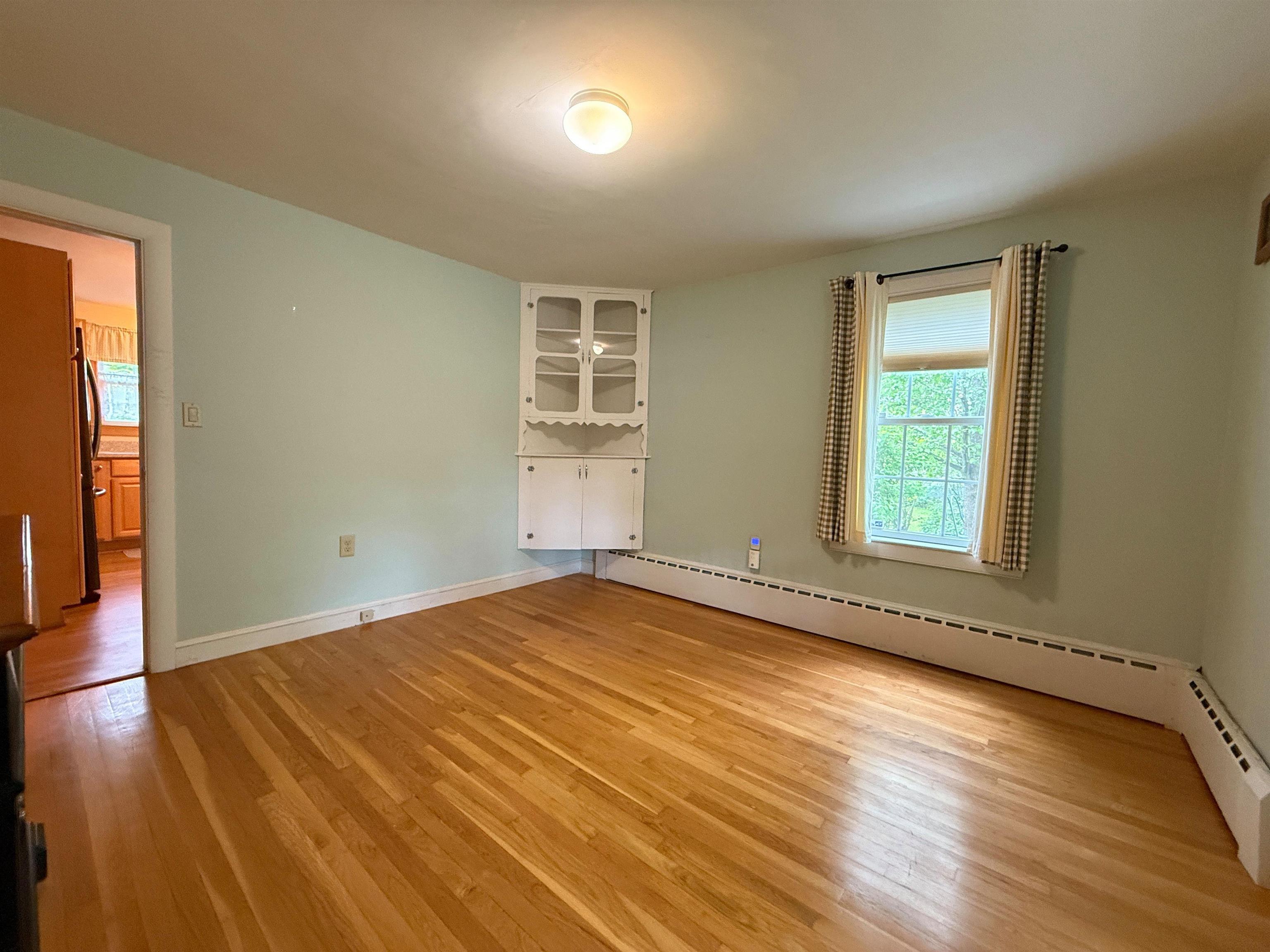 10 Grover Street Concord, NH 03301 - Photo 9 of 28