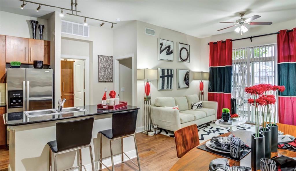 1725 Cres Plaza Dr Unit 2113  