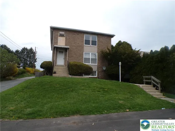 $1,795 | 1337 Livingston Street, Unit 3, Allentown, PA 18102