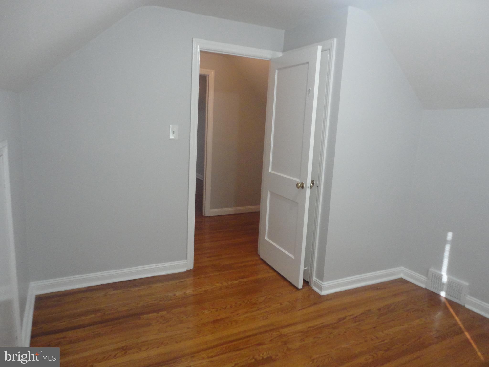 325 Hawarden Road Springfield, PA 19064 - Photo 17 of 27