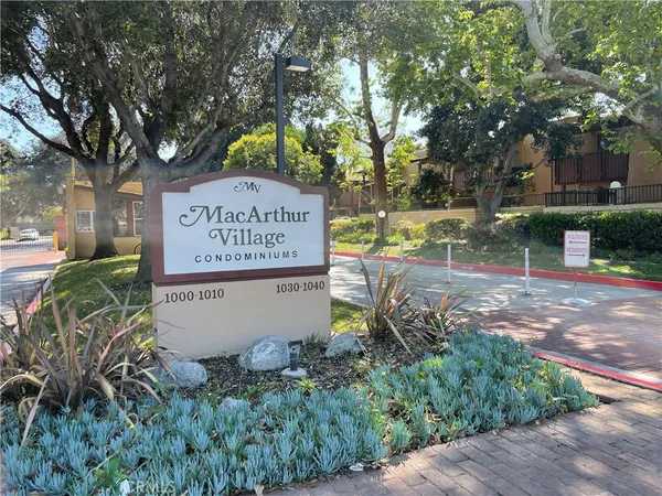 $1,900 | 1000 West MacArthur Boulevard, Unit 87, Santa Ana, CA 92707