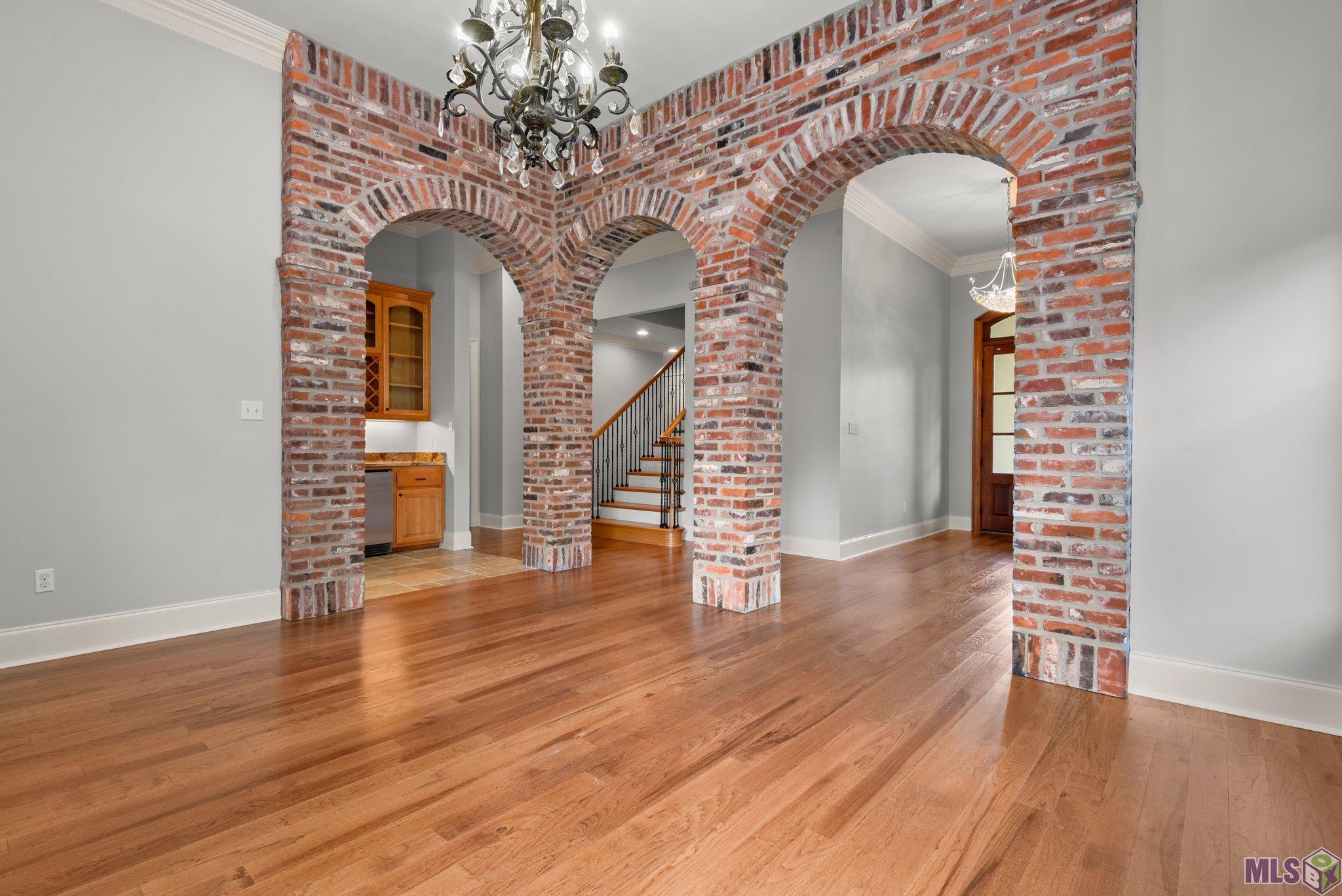9826 Myrtle Lane Baton Rouge, LA 70810 - Photo 6 of 31 Formal Dining Room