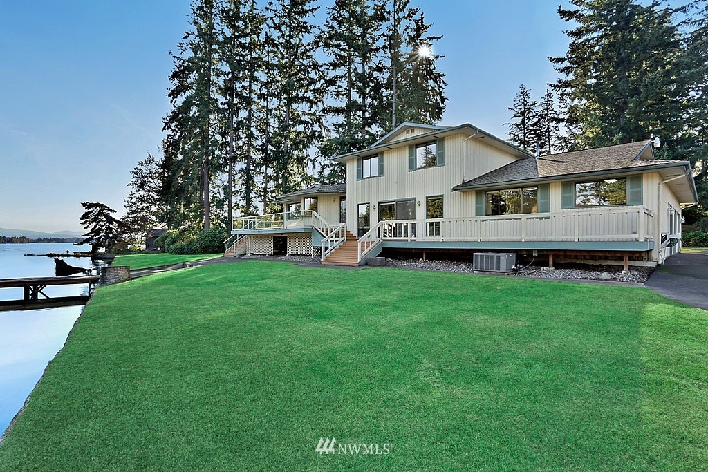 2103 Channel Road East Lake Tapps, WA 98391 - Photo 3 of 25