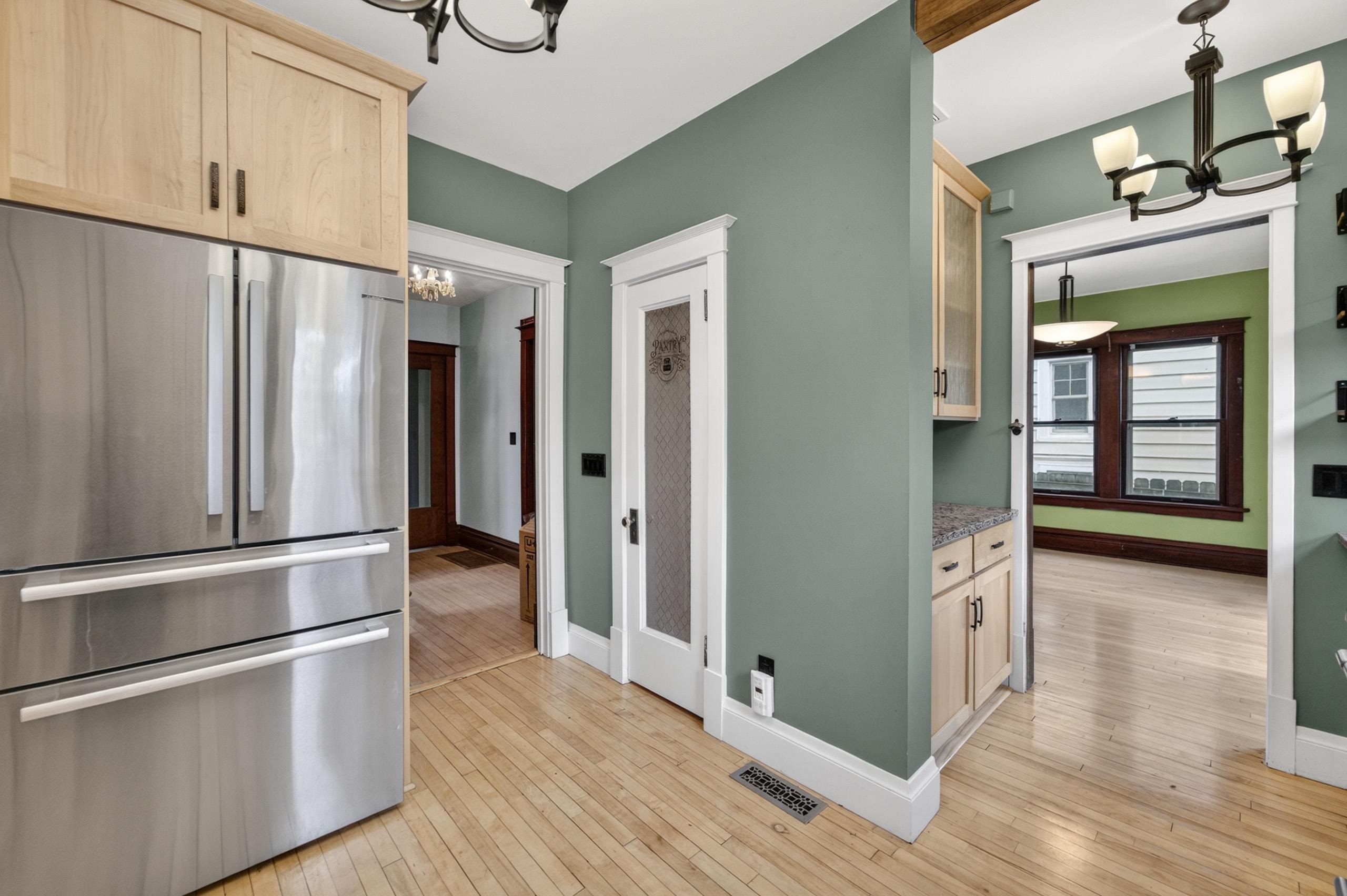 205 Dixon Street Madison, WI 53704 - Photo 15 of 39
