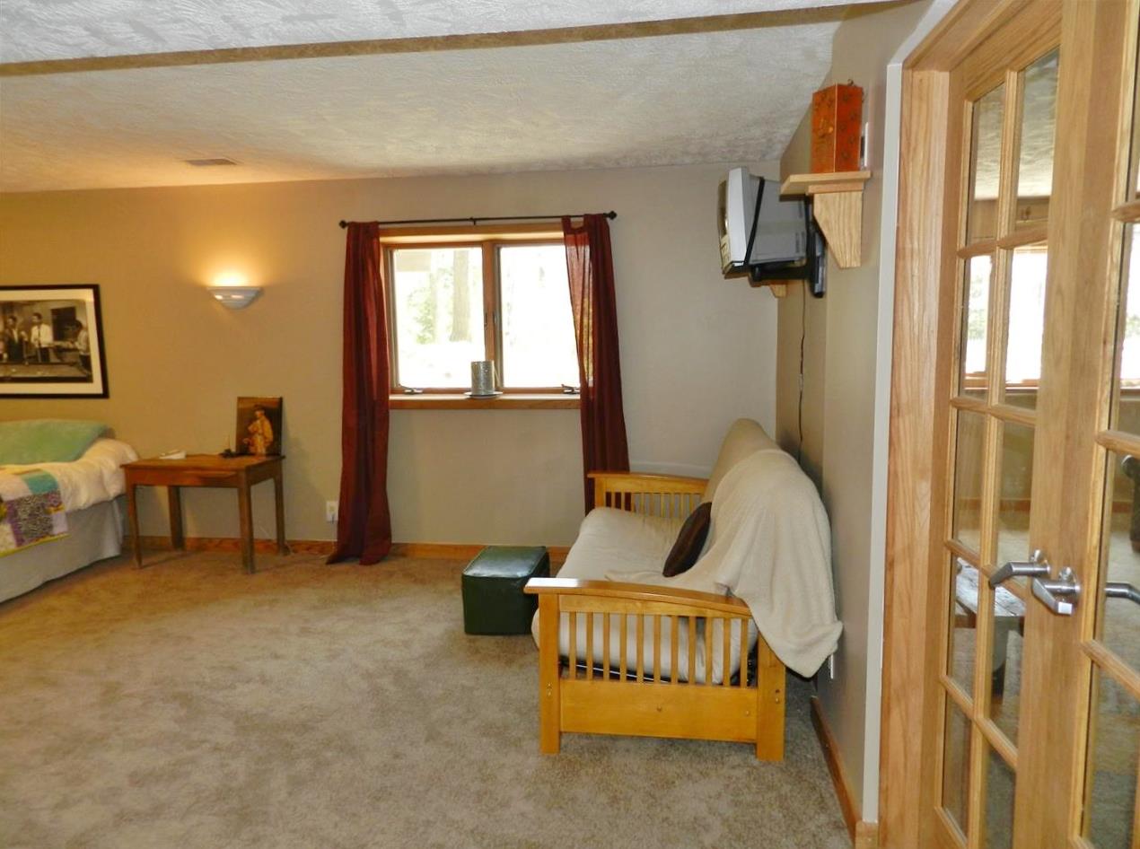 3700 Lone Lookout Road Traverse City, MI 49686 - Photo 41 of 77 1815719-40.JPG