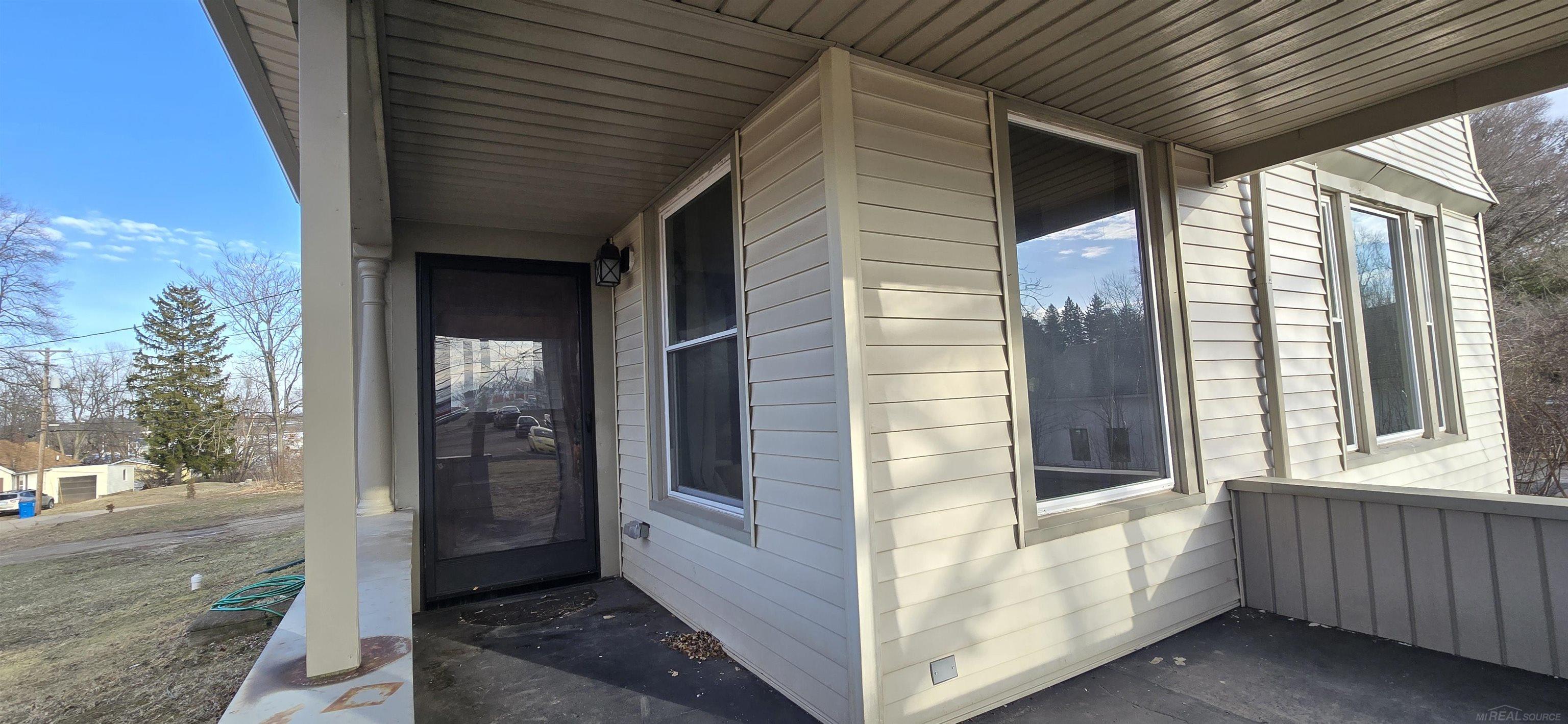 205 South Dettman Road Jackson, MI 49203 - Photo 8 of 56