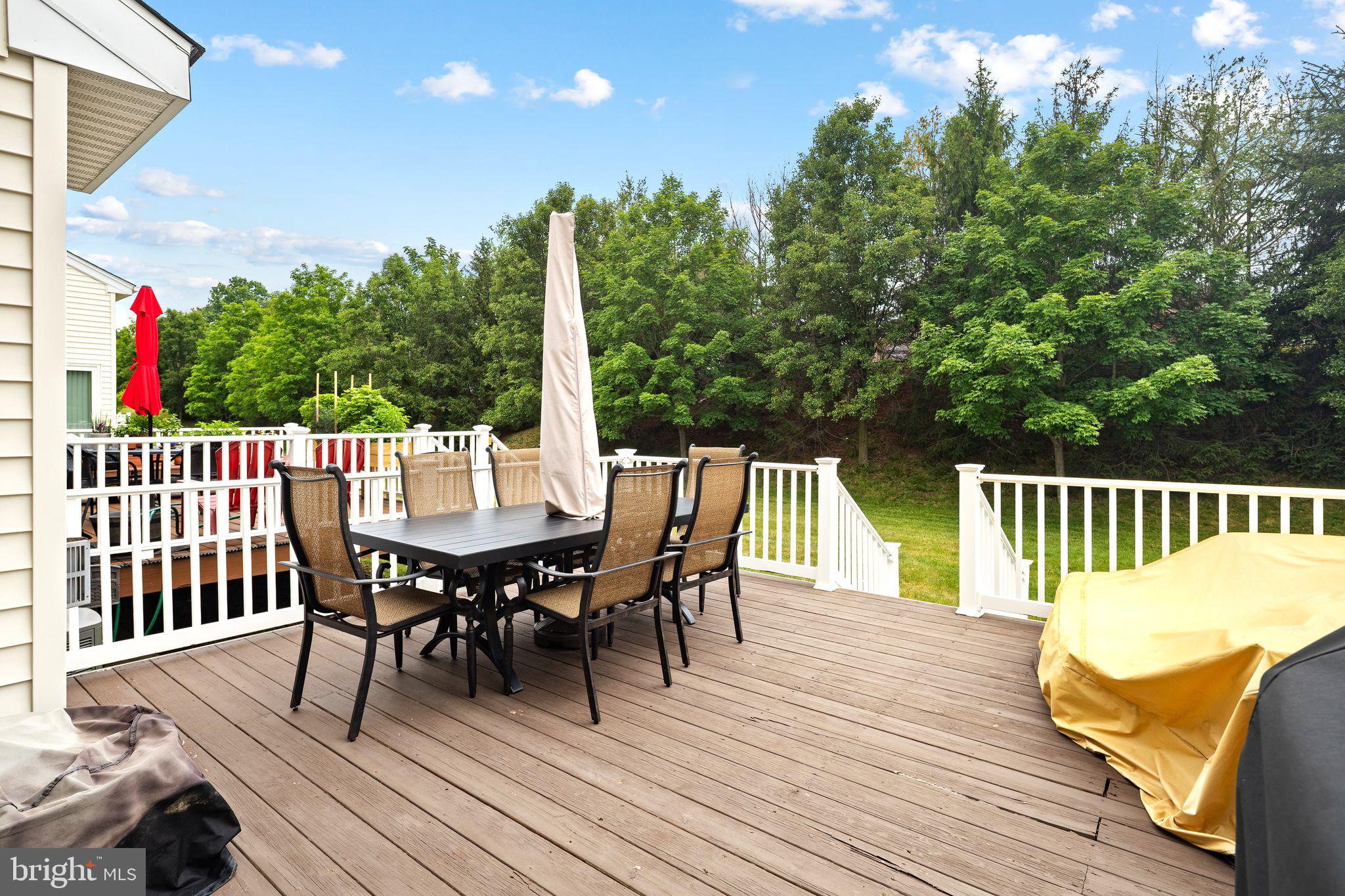 229 Coventry Road Chalfont, PA 18914 - Photo 29 of 32 Deck