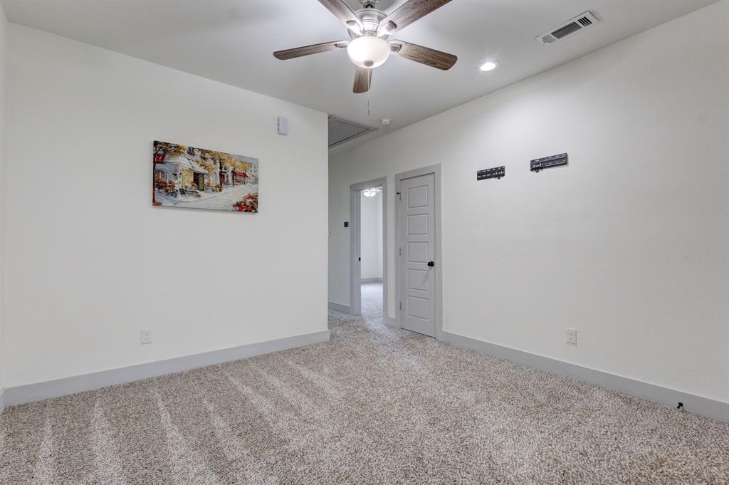6043 Rivendell Drive Frisco, TX 75035 - Photo 33 of 38 a view of an empty room