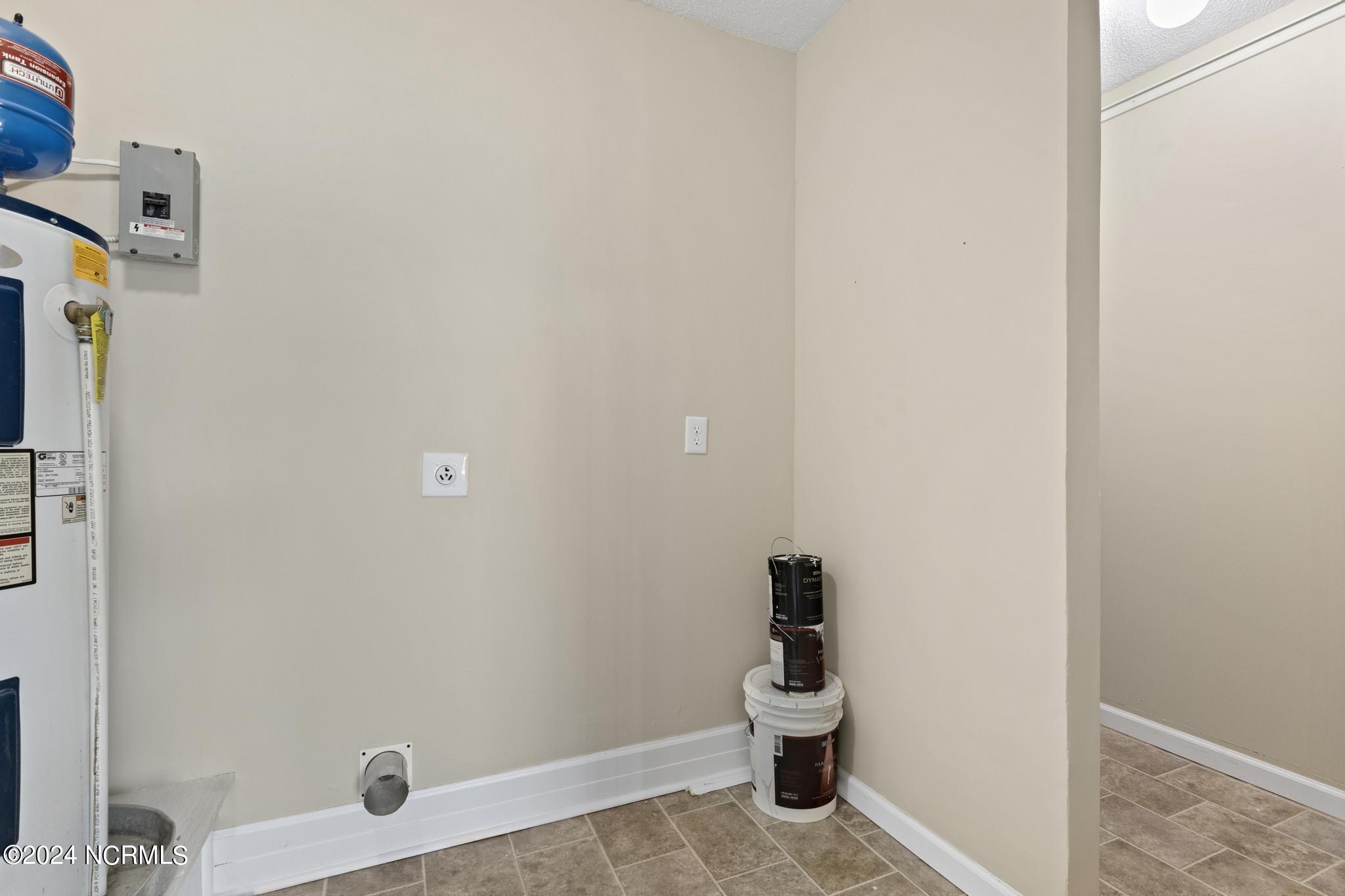 313 Foxtrace Lane Hubert, NC 28539 - Photo 15 of 26 15