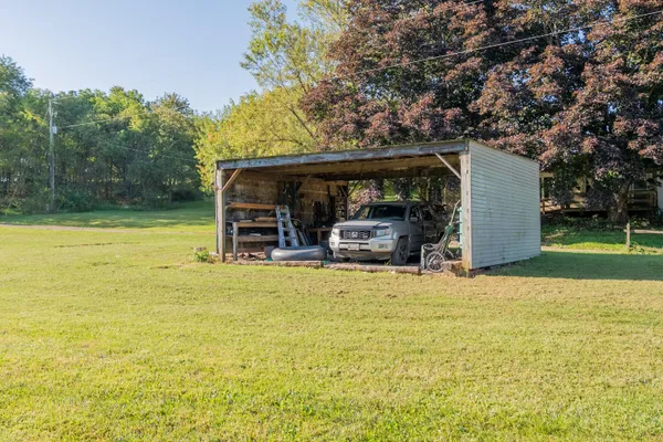 $698,900 | 174 Water Hvn Lane Southeast, Floyd, VA 24091