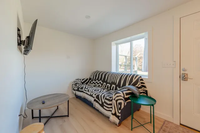 $699,900 | 174 Water Hvn Lane Southeast, Floyd, VA 24091