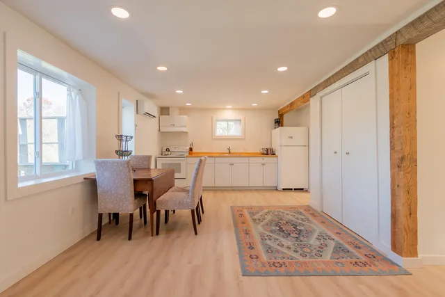 $699,900 | 174 Water Hvn Lane Southeast, Floyd, VA 24091