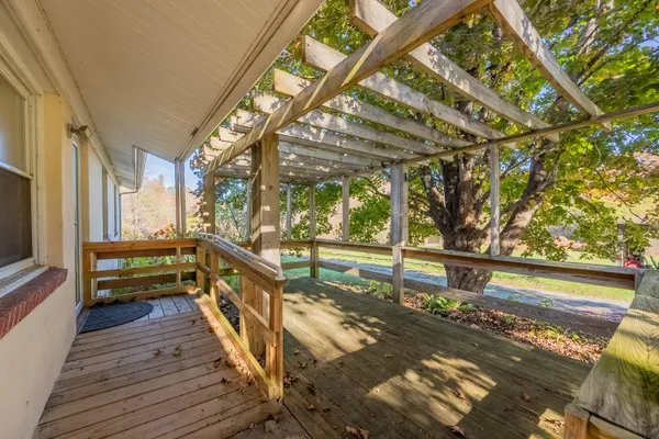 $698,900 | 174 Water Hvn Lane Southeast, Floyd, VA 24091