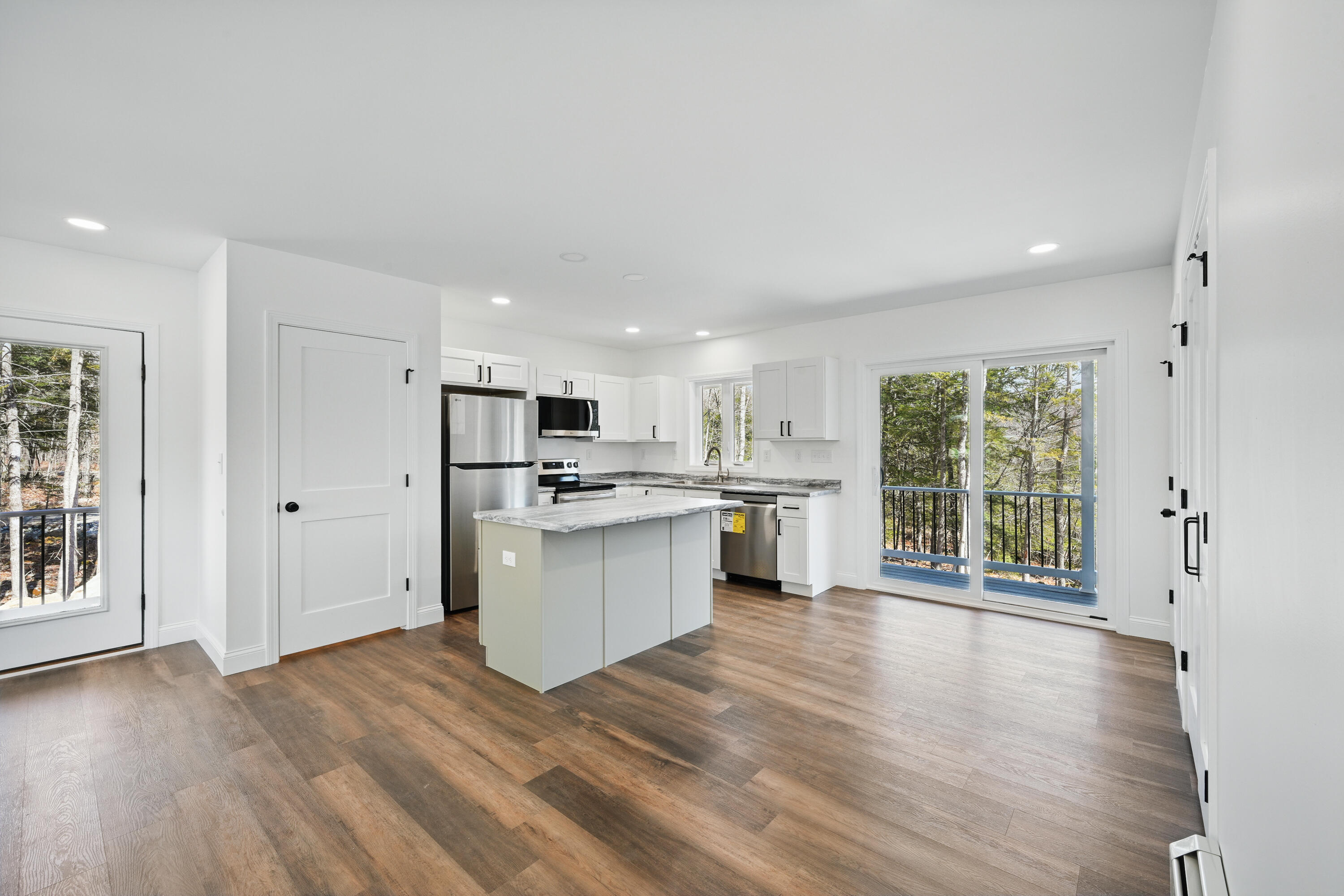 363 Hebron Road Oxford, ME 04270 - Photo 7 of 43 109872gr-114