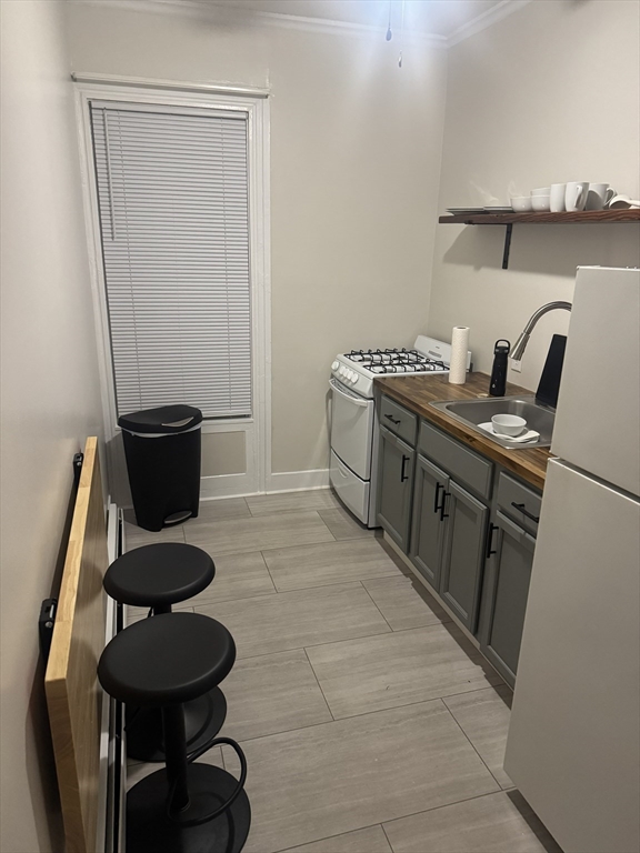 104 Grove Street Fall River, MA 02720 - Photo 6 of 11 Gallery Image 6