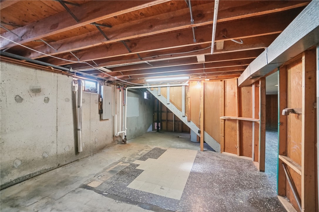1087 Fairfield Road Troy, OH 45373 - Photo 26 of 39 This spacious basement offers untapped potential for future customization.
