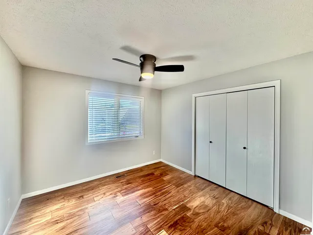 $374,900 | 1316 East 19th Avenue, Hutchinson, KS 67502