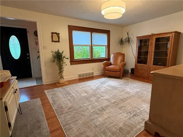 $350,000 | 105 Gibson Road, Bentleyville, PA 15314