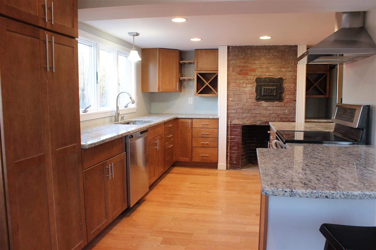 139 Mill Road Hampton, NH 03842 - Photo 3 of 22