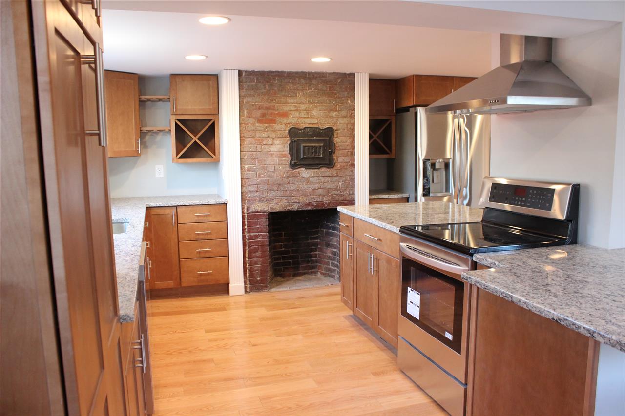 139 Mill Road Hampton, NH 03842 - Photo 4 of 22